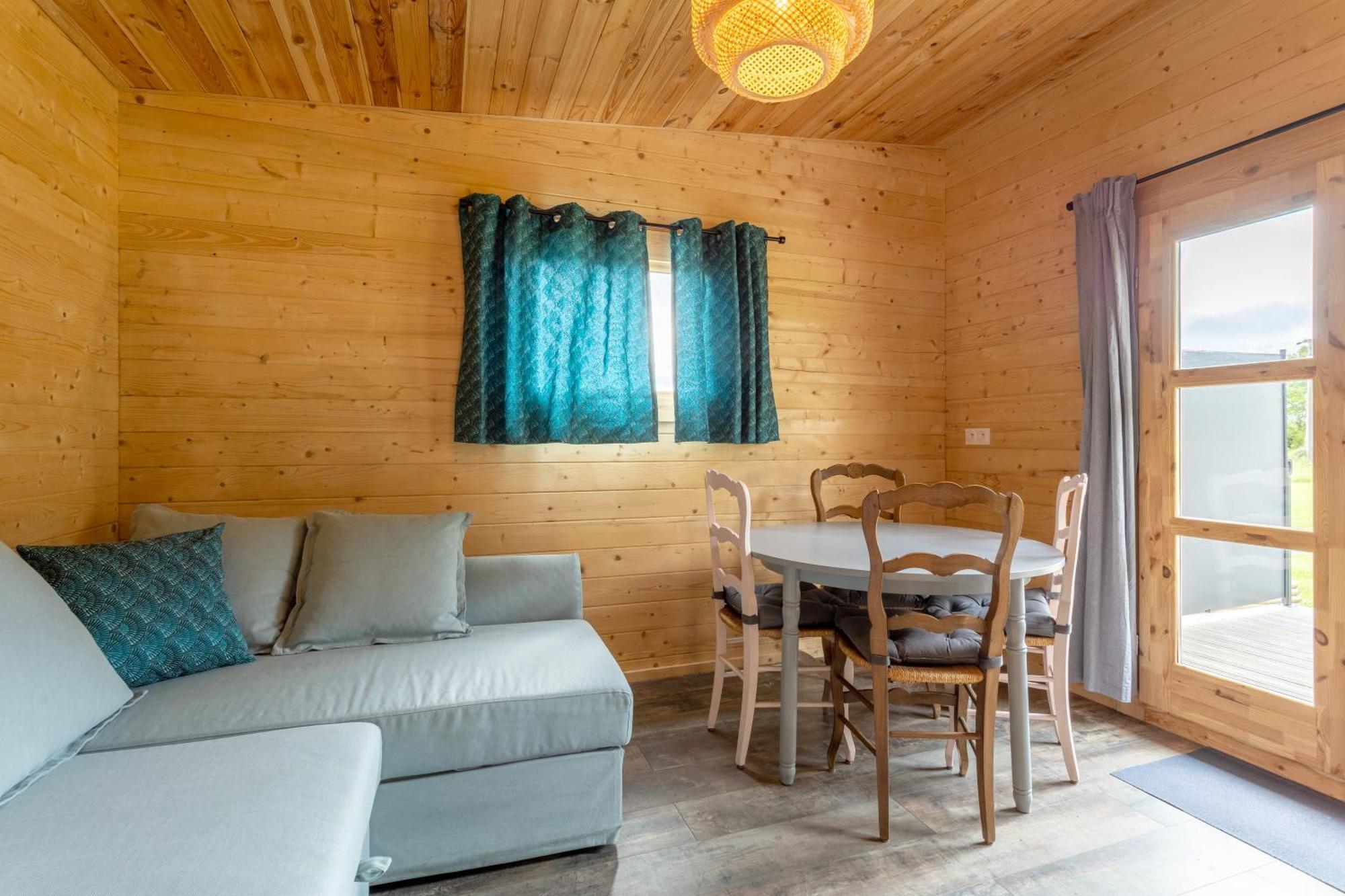 Chalet 4 Pers Landeleau 2Kms Canal Luaran gambar